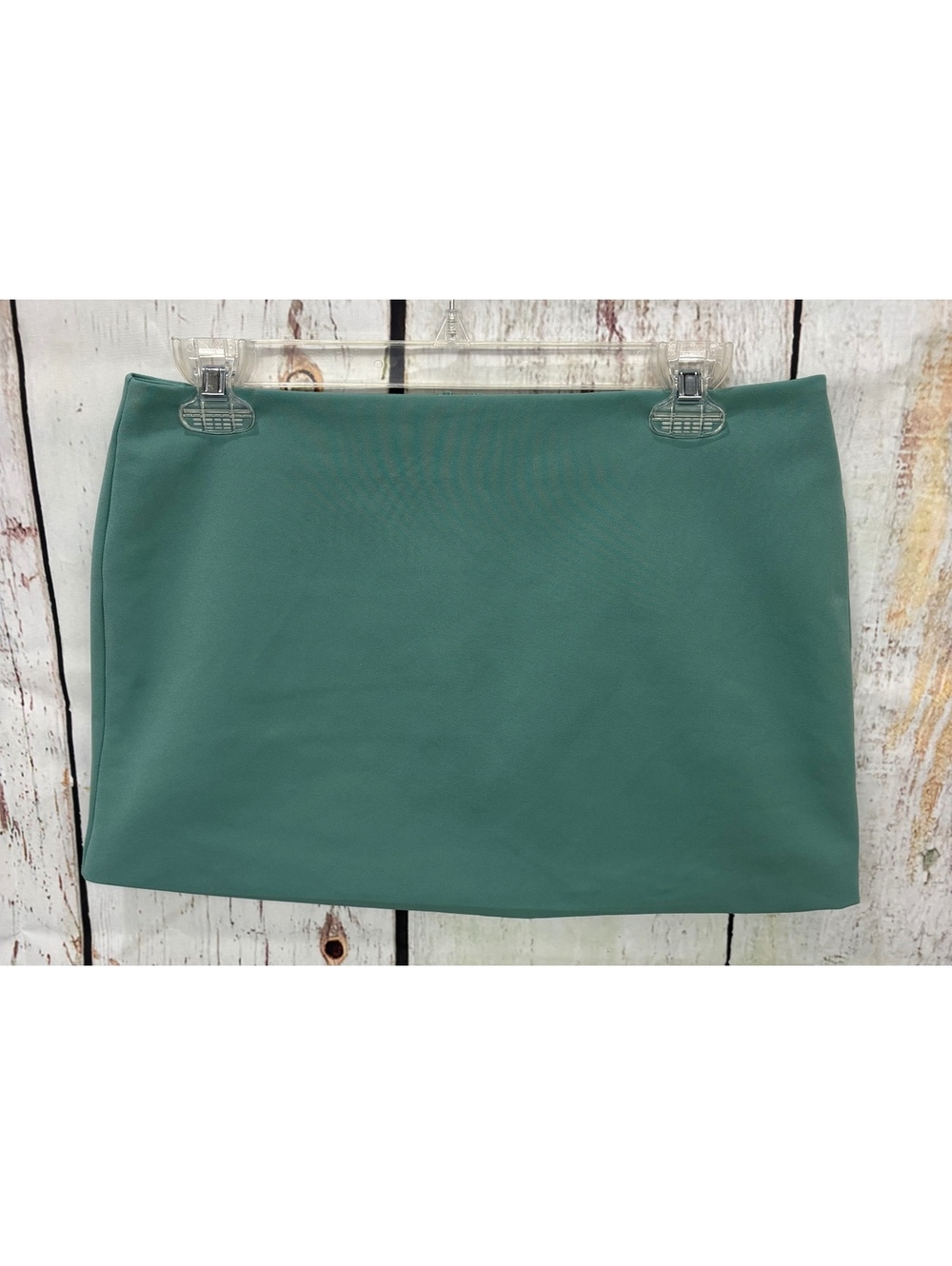 Forever 21 Women’s Seafoam Green Ultra Mini Skirt Size Medium